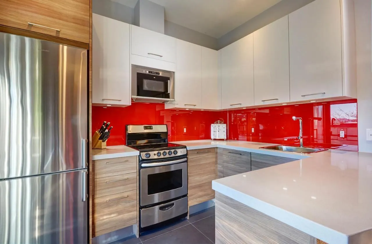 301 Augusta Apartment Toronto 0*,  Canada